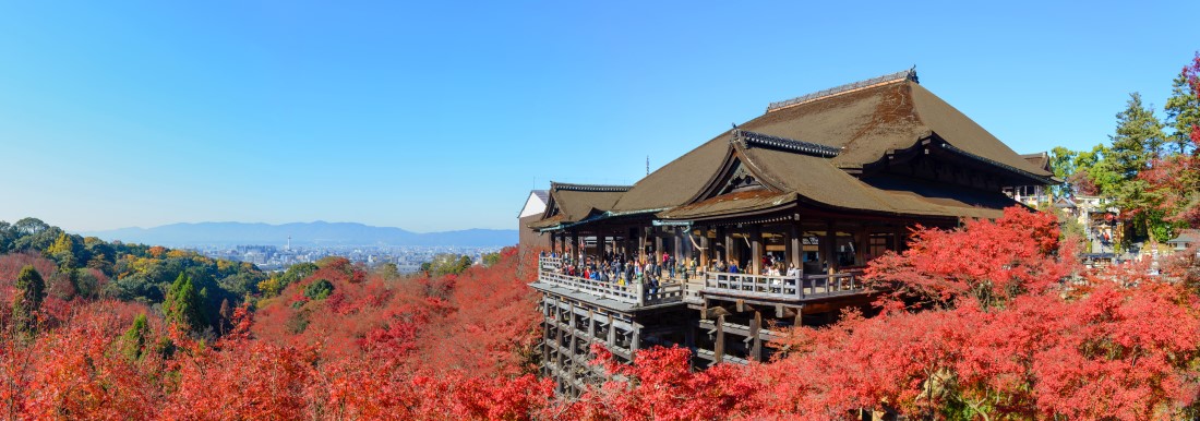Kiyomizu-dera in autumn